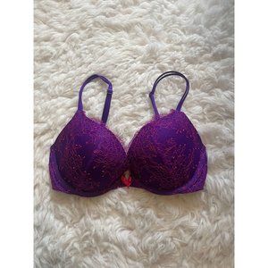 Victoria's Secret Very Sexy Push Up Bra Size 32D